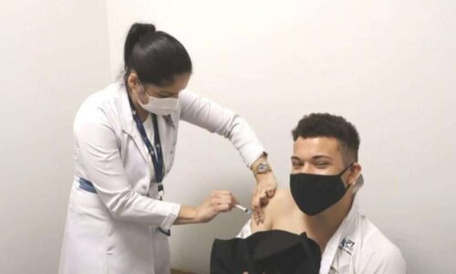 Com surtos de gripe no país, barreiras sanitárias vacinam visitantes contra Influenza em Campo Grande