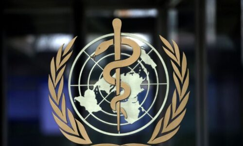 OMS: Ômicron se propaga mais rápido e vacinas são menos eficazes