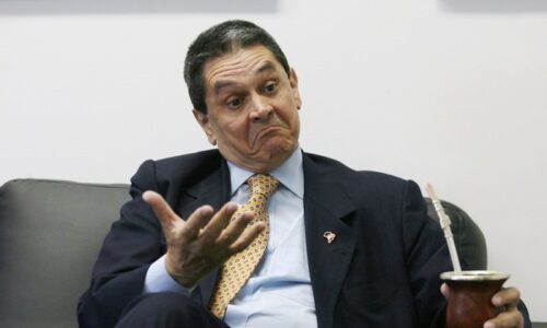 Moraes mantém prisão preventiva de Roberto Jefferson