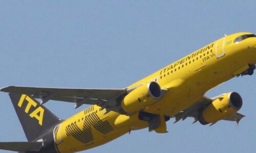 Apenas seis meses após iniciar voos, Itapemirim volta ao chão