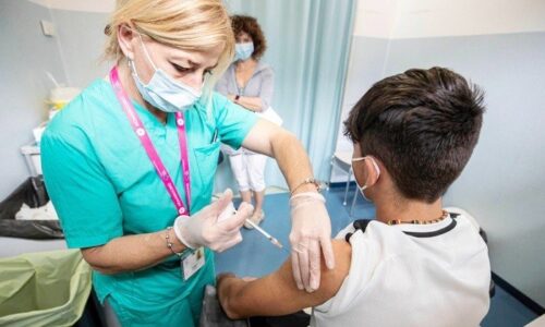 Vacinação de crianças pode começar em janeiro, informa Saúde