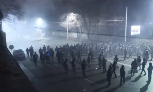 Casaquistão/protestos: presidente ordena polícia a atirar para matar sem aviso