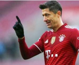 Lewandowski e Alexia Putellas são eleitos melhores jogadores do mundo