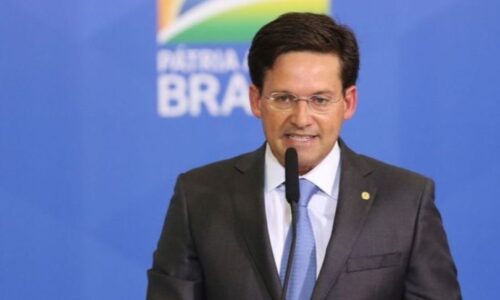 Beneficiário que conseguir trabalho não perderá Auxílio Brasil