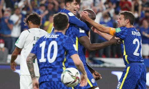 Em duas interferências do VAR, Chelsea vence Palmeiras e é campeão mundial pela primeira vez