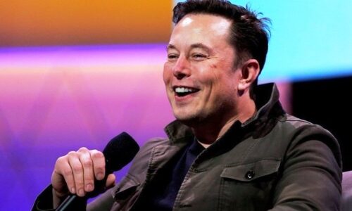 Dono da Tesla e Space-X, Elon Musk compra Twitter por US$ 44 bilhões