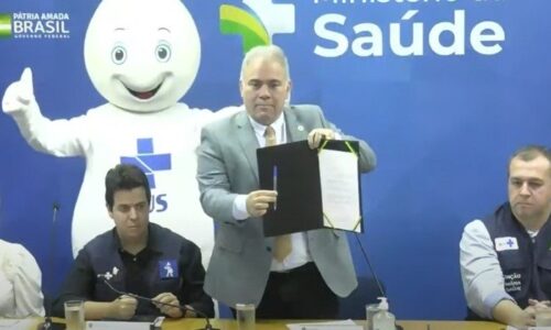 Ministro da Saúde assina fim da emergência em saúde pública por Covid-19
