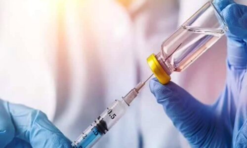 Vacina revolucionária contra câncer de próstata, pulmão e ovário começa a ser testada