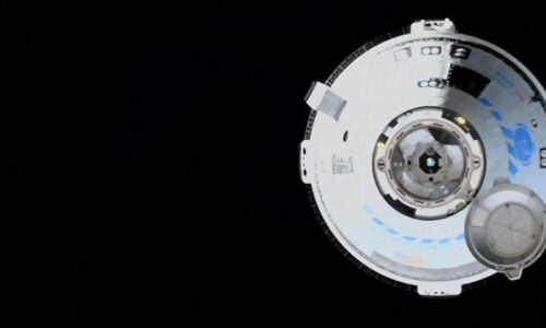 Boeing marca para fevereiro de 2023 o primeiro voo tripulado da cápsula espacial Starliner