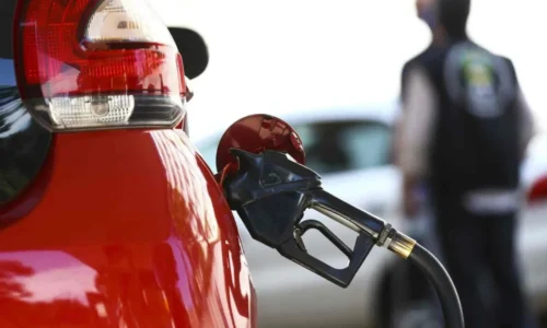 Gasolina continua subindo e já é encontrada a R$ 6,27 em Campo Grande