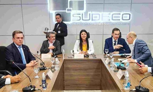 Banco russo pode investir até US$ 1 bilhão no Centro Oeste após reunião com Rose Modesto e Vander