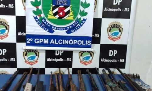 Em Alcinópolis, homem mata a esposa, foge e polícia encontra arsenal escondido