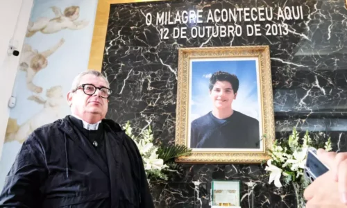 Canonização de Carlo Acutis só ocorrerá após nomeação de novo Papa