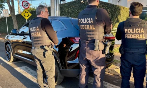 PF afasta secretário e cumpre nove mandados de busca em operação contra corrupção na Saúde em MS