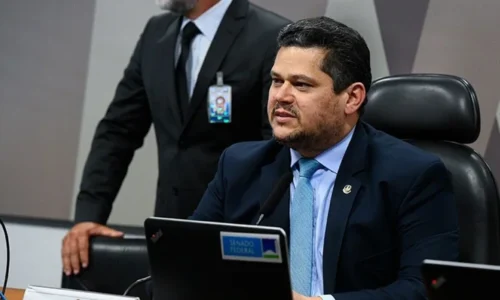 PEC da Blindagem é arquivada no Senado após rejeição unânime na CCJ