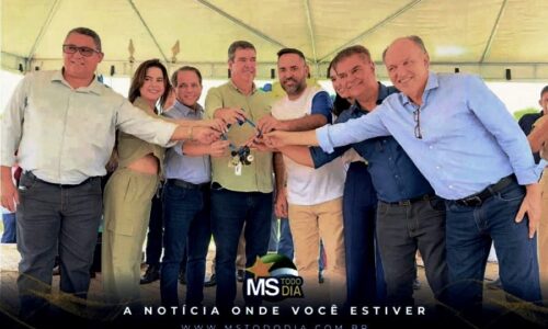 “Gestão com resultado”: Weliton e Riedel inauguram novo ciclo de moradias em Alcinópolis