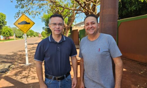 Prefeitura de Camapuã instala quebra-molas na Rua Pará