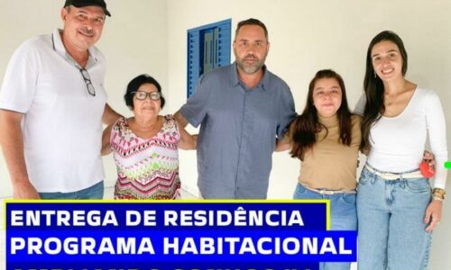 Ampliando Sonhos: Prefeito Weliton Guimarães entrega a 15ª residência reformada à moradora Dona Marina em Alcinópolis 