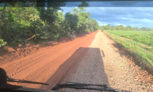 Figueirão intensifica manutenção de estradas rurais e reforça apoio à produção e ao transporte escolar