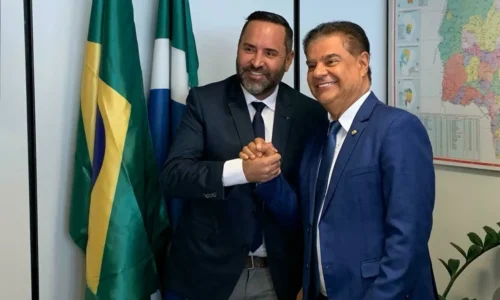 Prefeito de Alcinópolis, Weliton Guimarães articula recursos em Brasília e senador confirma R$ 2 milhões para escola