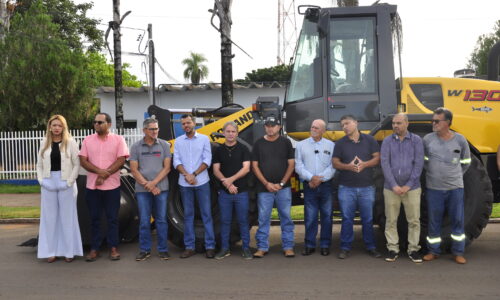 Figueirão investe recursos próprios e amplia frota com nova pá carregadeira para a Infraestrutura