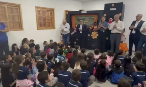Casa da Memória recebe autoridades em ação da campanha Maio Laranja em Figueirão