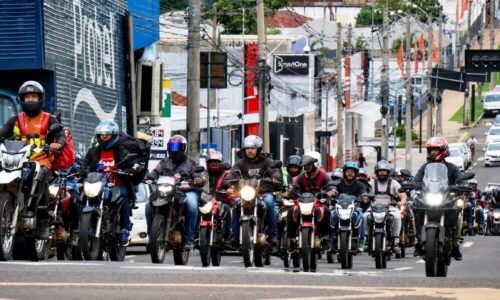 Governo Federal lança crédito para entregadores comprarem motos e bicicletas elétricas