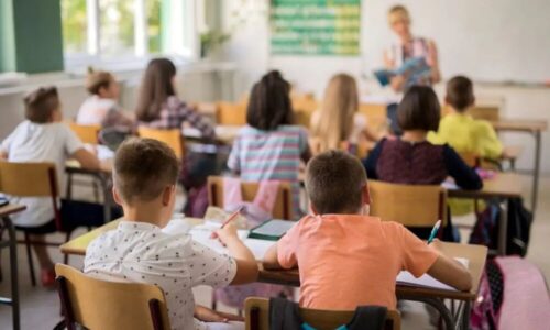 Nova lei inclui educação Política na grade da educação básica brasileira
