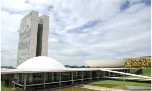De olho nas eleições, Congresso estende recesso e só volta em 10 de agosto