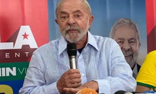 Com ajuda do TSE e do STF, Lula é reeleito presidente da República