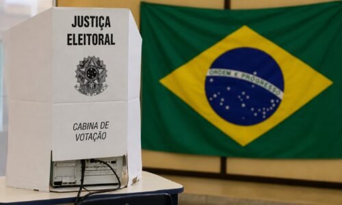 Eleitor que faltou ao primeiro turno pode votar normalmente no domingo (25)